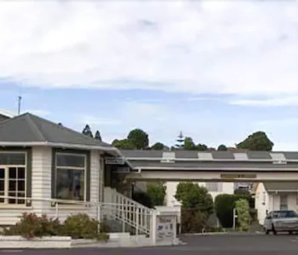 Amber Court Motel New Plymouth Esterno foto