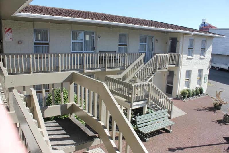 Amber Court Motel New Plymouth Esterno foto