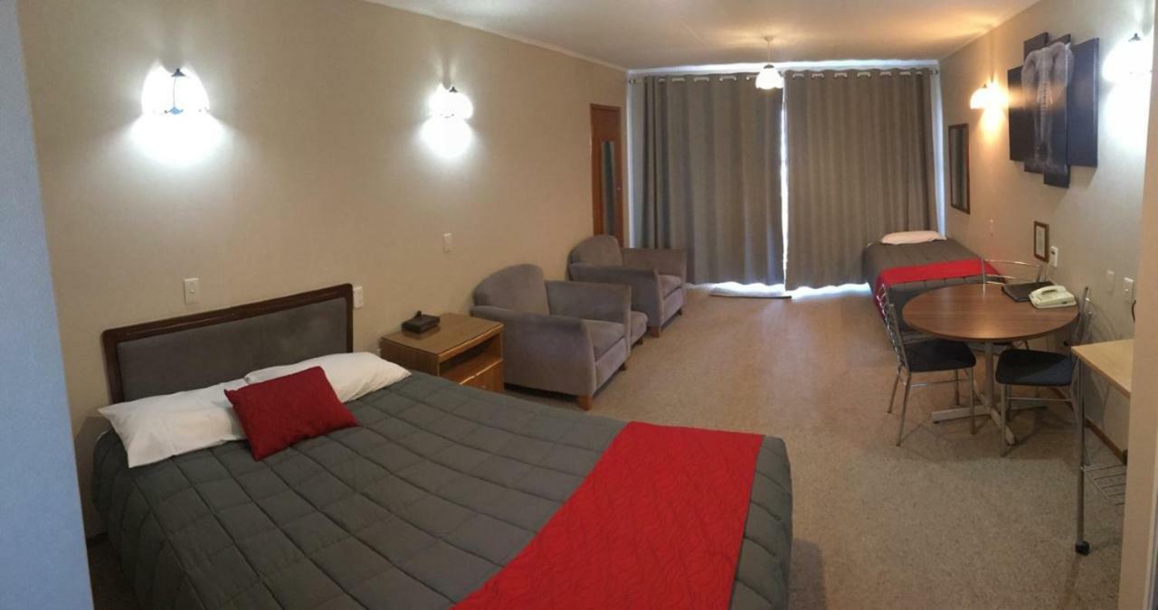 Amber Court Motel New Plymouth Esterno foto